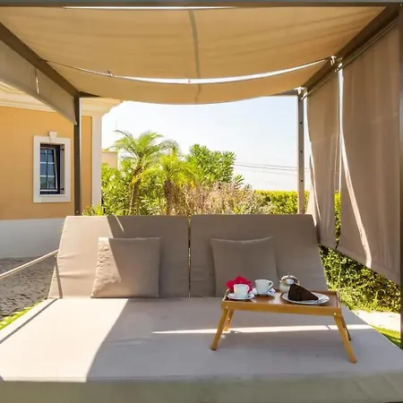 Very Nice House With Magnificent Land And Sea Views *