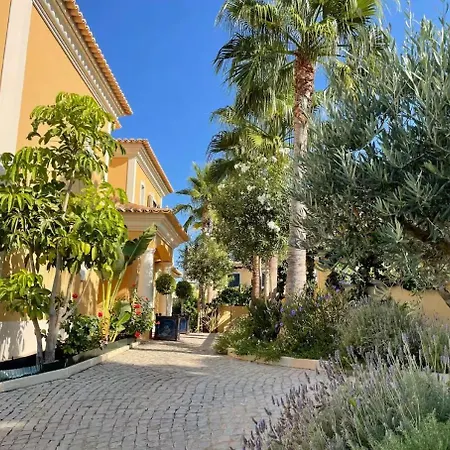 Casa de Férias Very Nice House With Magnificent Land And Sea Views Loulé