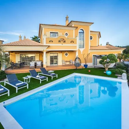 Very Nice House With Magnificent Land And Sea Views